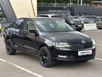 Skoda Rapid 1.6 AT, 2019, 121 300 км, с пробегом, цена 1 575 000 руб.