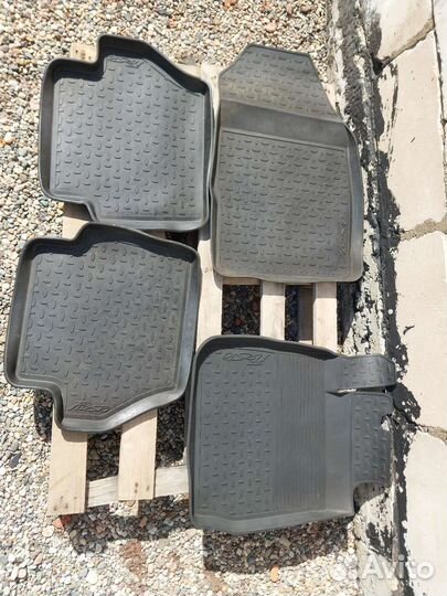 Автомобильные коврики Ford Fiesta