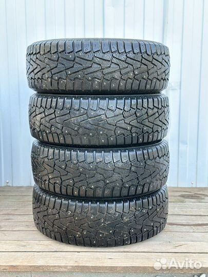 Pirelli Ice Zero 205/55 R16 94T
