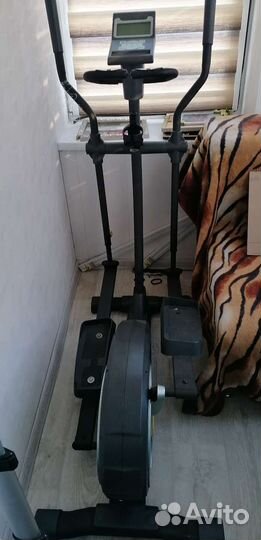 Эллиптический тренажер