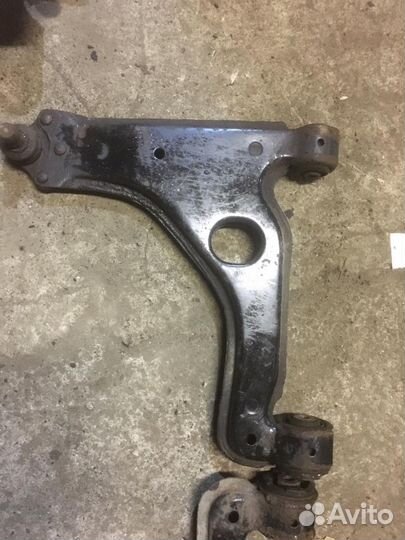 Рычаг передний opel astra левый правый
