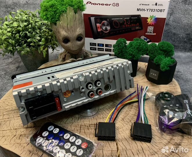 Магнитола pioneer MVH 8051 / 7031