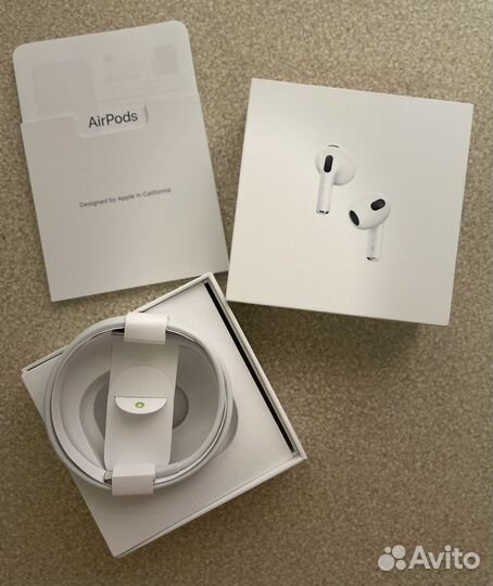 Наушники Apple Airpods 3 в идеальном состоянии