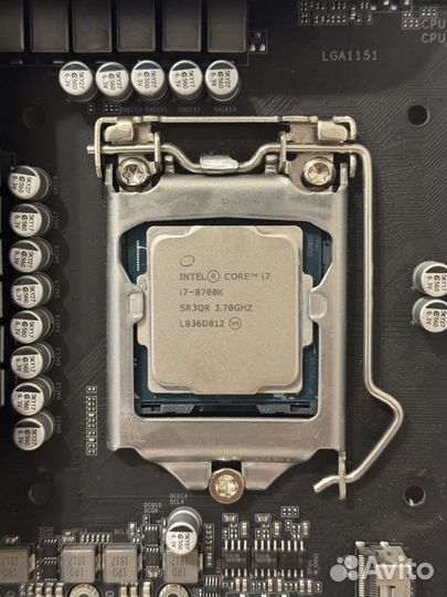 Gigabyte z390 aorus elite + i7-8700k