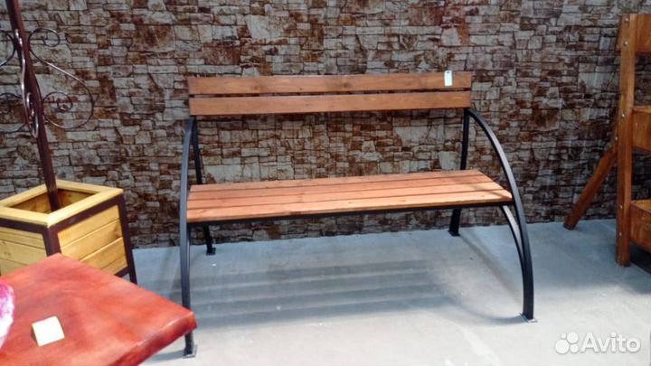 Скамейка садовая