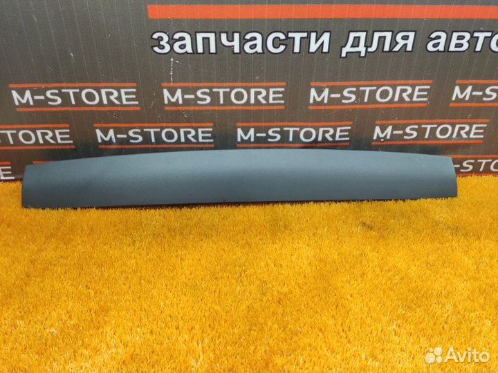 Обшивка двери багажника Volkswagen Touareg 7L BMV