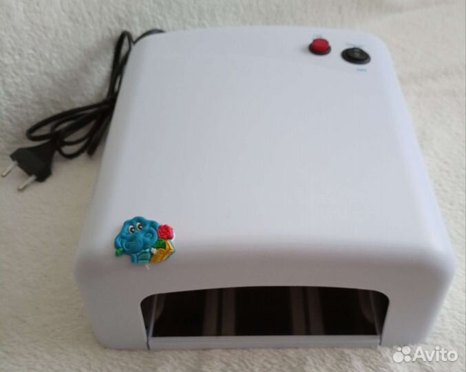 Лампа для маникюра