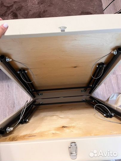 Кушетка для наращивания ресниц