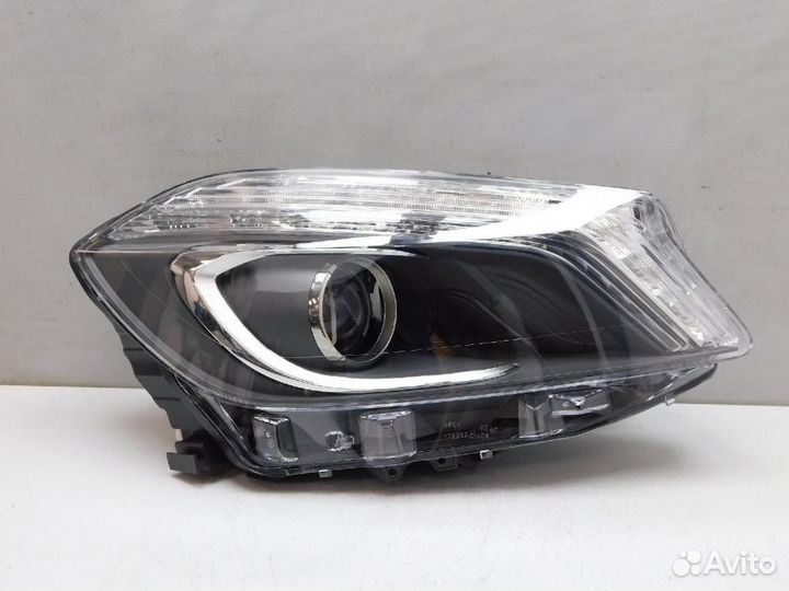 Фара правая Mercedes-Benz A-Class