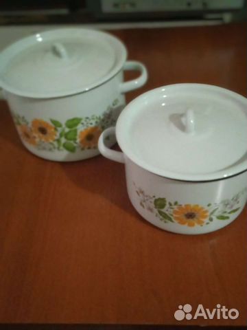 Набор эмалированных кастрюль СССР