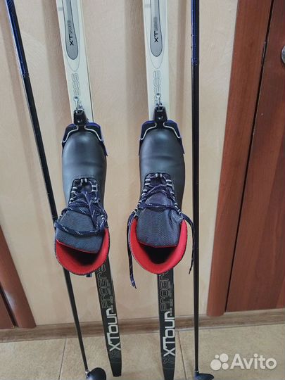 Торг.Беговые лыжи, размер 42