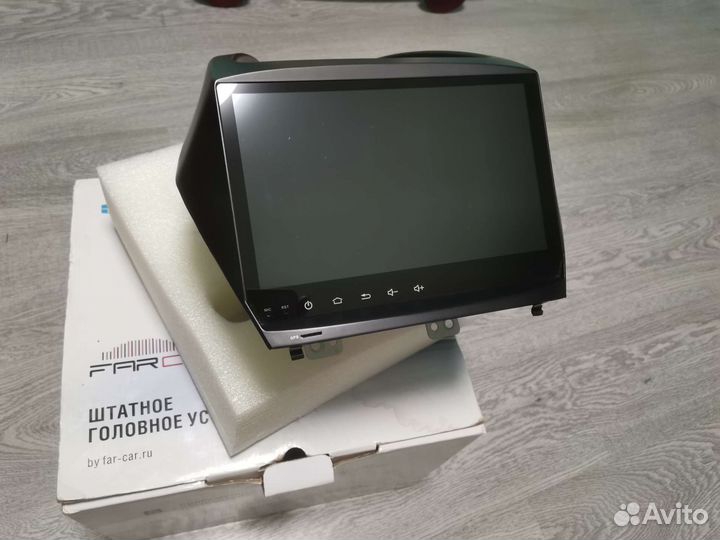 Автомобильная мультимедийная система S130