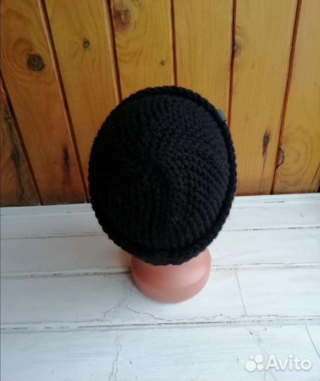 Шапка женская вязаная