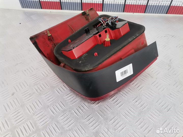 Фонарь задний левый для Volkswagen Passat 5