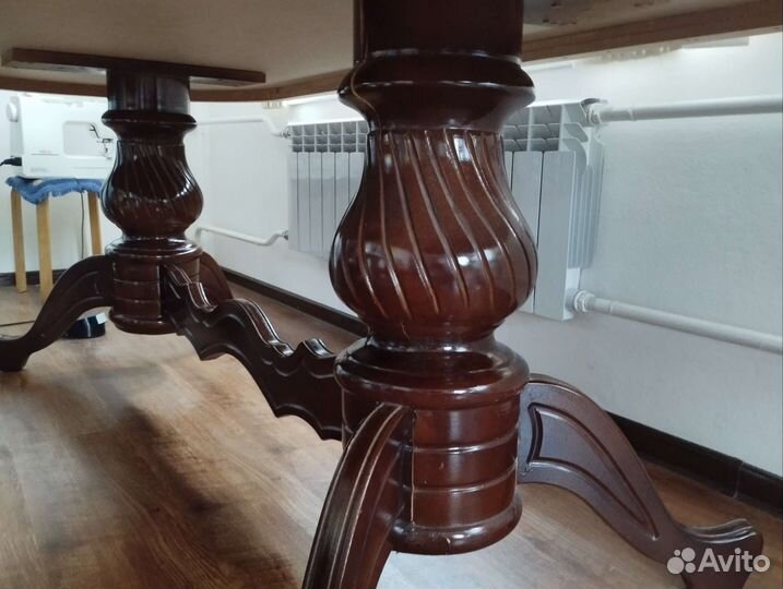 Кухонный стол б/у, подставки для телевизора