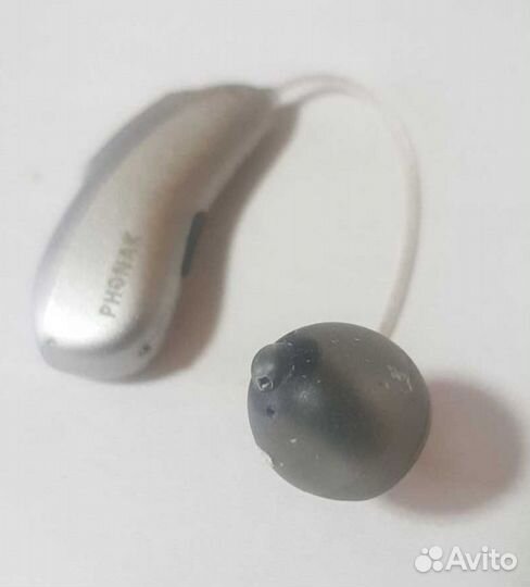 Два Слуховых аппарата Phonak Audeo M70R