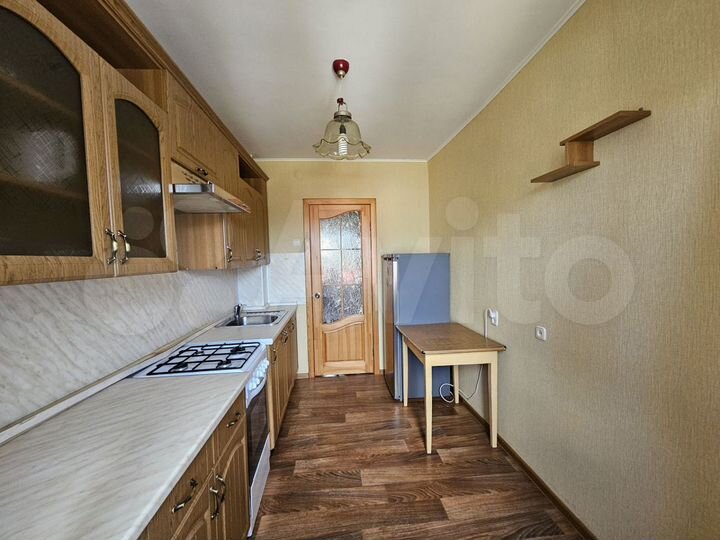 3-к. квартира, 57 м², 3/5 эт.