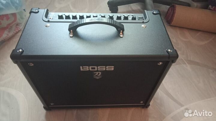 Boss Katana 50 mkii (гитарный комбоусилитель)