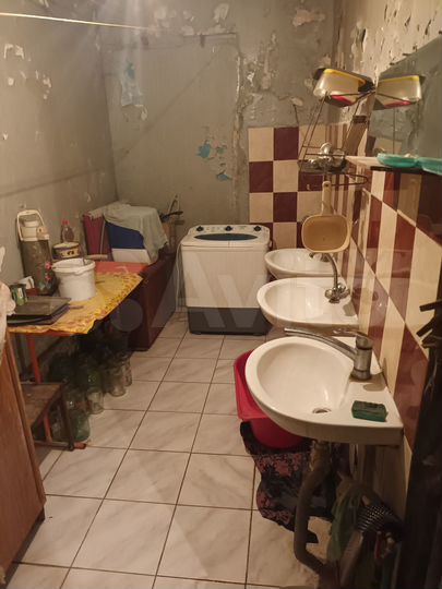 Комната 18 м² в 1-к., 3/5 эт.