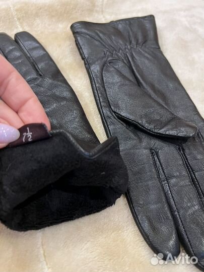Перчатки женские кожаные новые