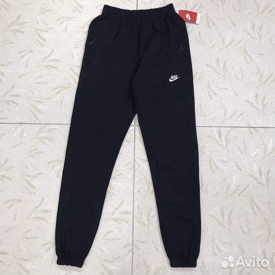 Штаны спортивные Nike новые