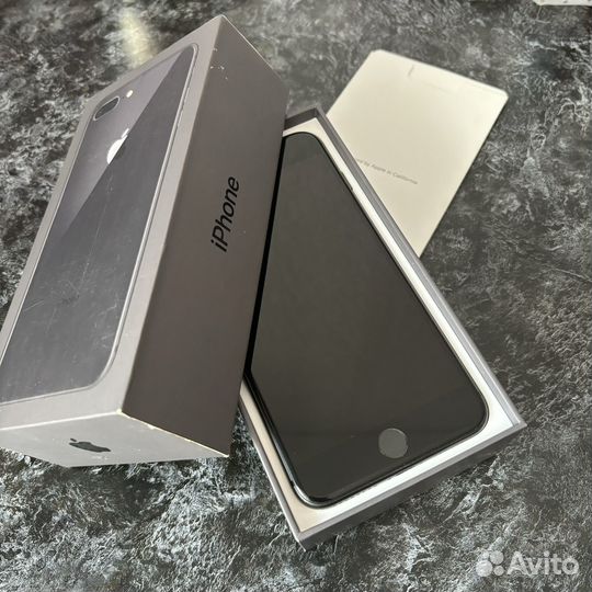 iPhone 8 Plus, 256 ГБ