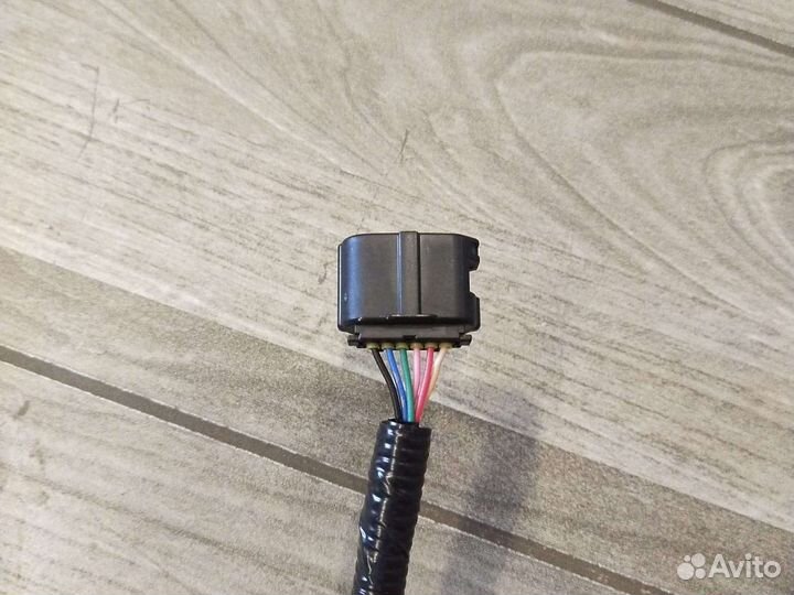 Фишка парктроника Камри 50 6 проводов
