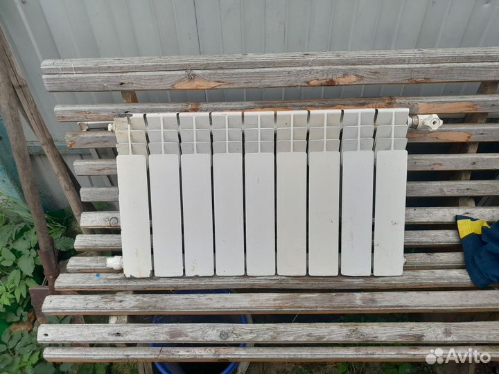 Батарея отопления биметаллическая