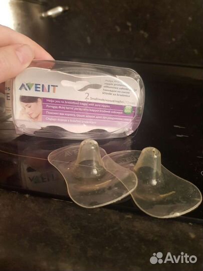Накладки на грудь новые Avent