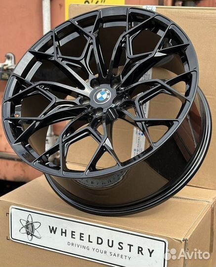 Кованые диски R21 BMW M5 F90 наличие