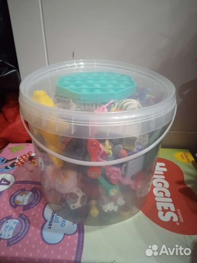 Ведро мелких игрушек, 4 кг