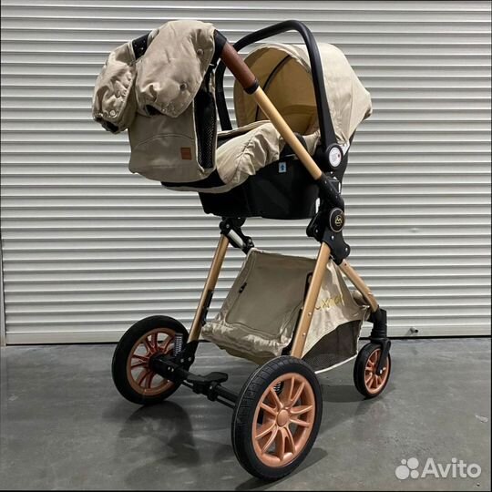 Коляска Luxmom V9