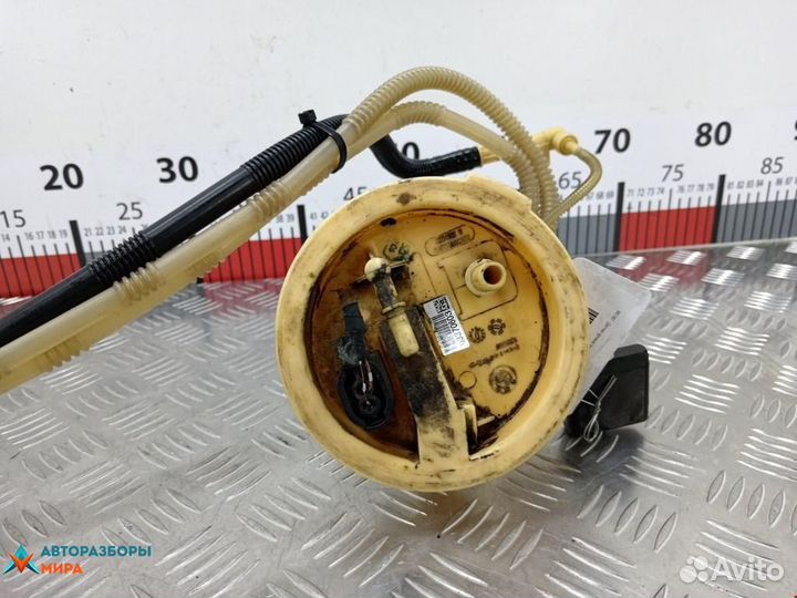 Датчик уровня топлива BMW 1 E81/E82/E87/E88 2006