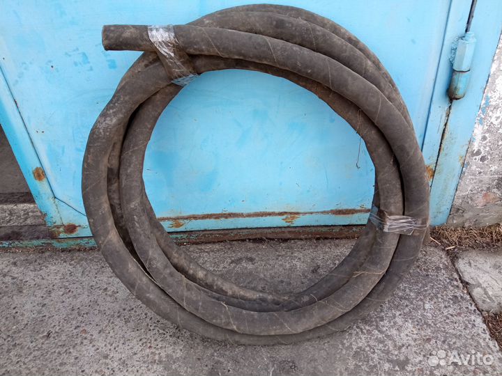 Продам бензомаслостойкий шланг