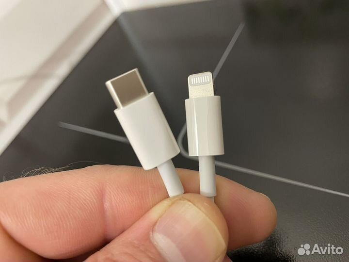 Кабель Apple lightning usb c