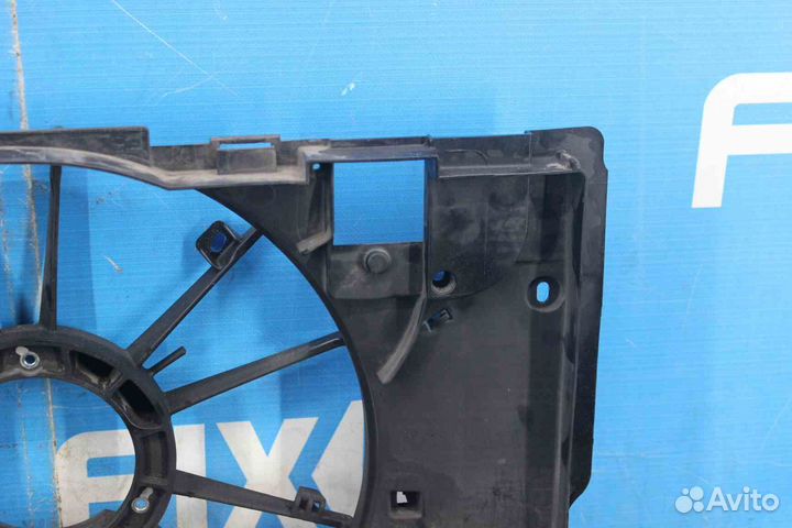 Диффузор вентилятора Toyota Corolla (Тойота Королл