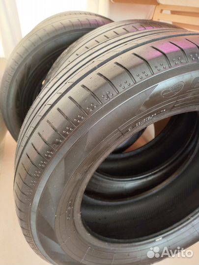 Yokohama BluEarth AE50 215/60 R16