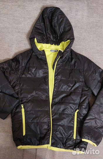 Куртки на мальчика - 2шт