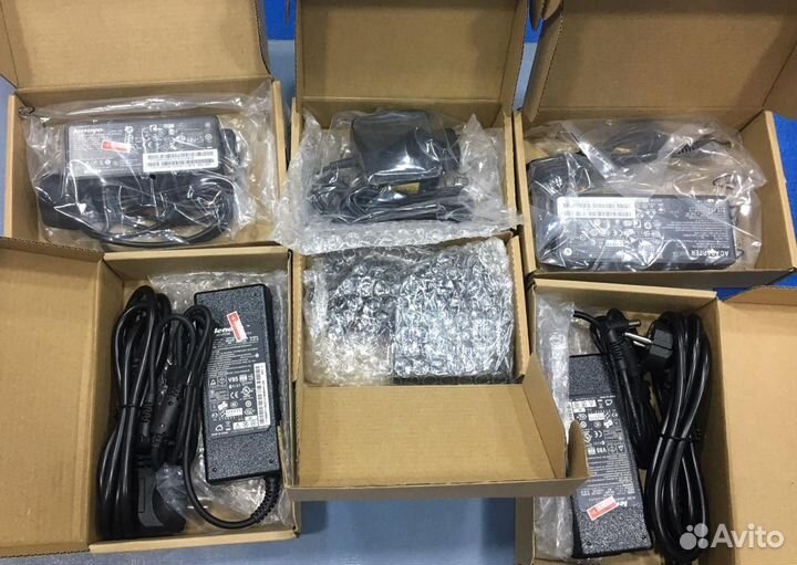 Блок питания для ноутбука, зарядка, адаптер