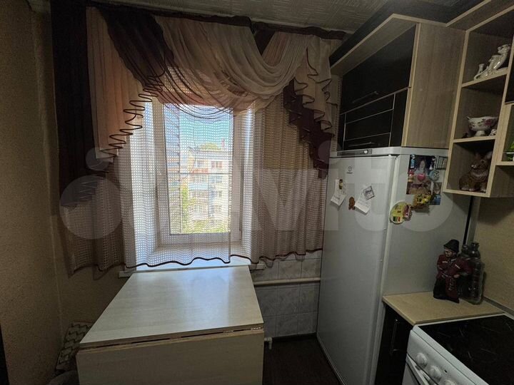 4-к. квартира, 81 м², 5/5 эт.