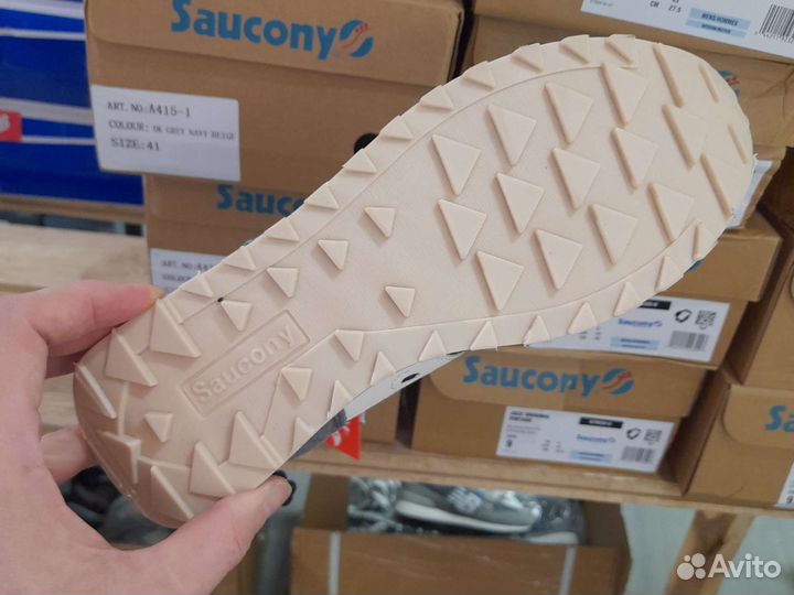 Кроссовки Saucony