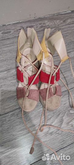 Обувь женская 40 размер