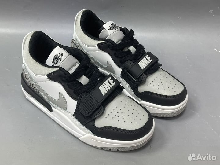 Кроссовки nike air jordan legacy 312