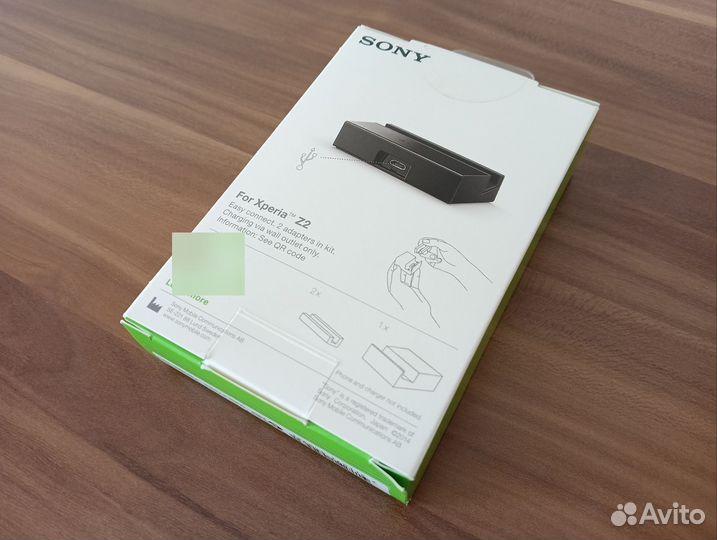 Магнитная зарядная док-станция Sony DK36