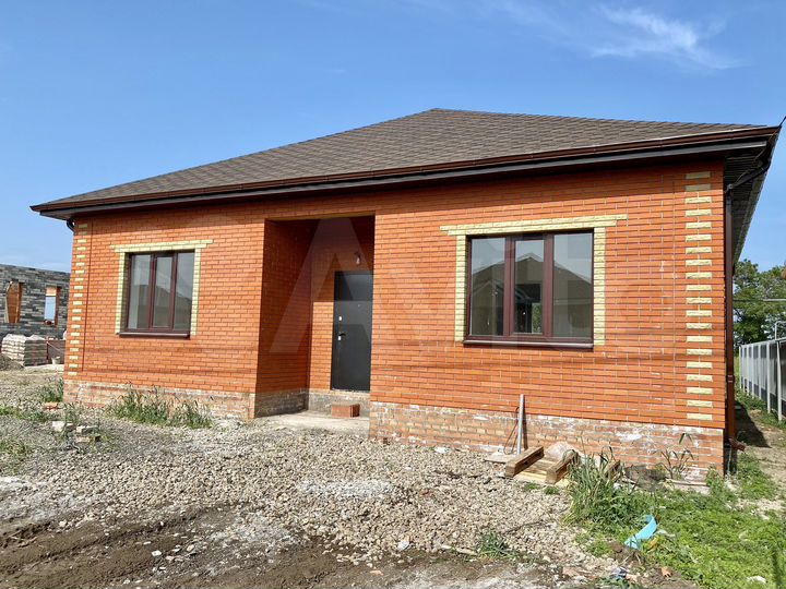 Дом 95 м² на участке 5,4 сот.