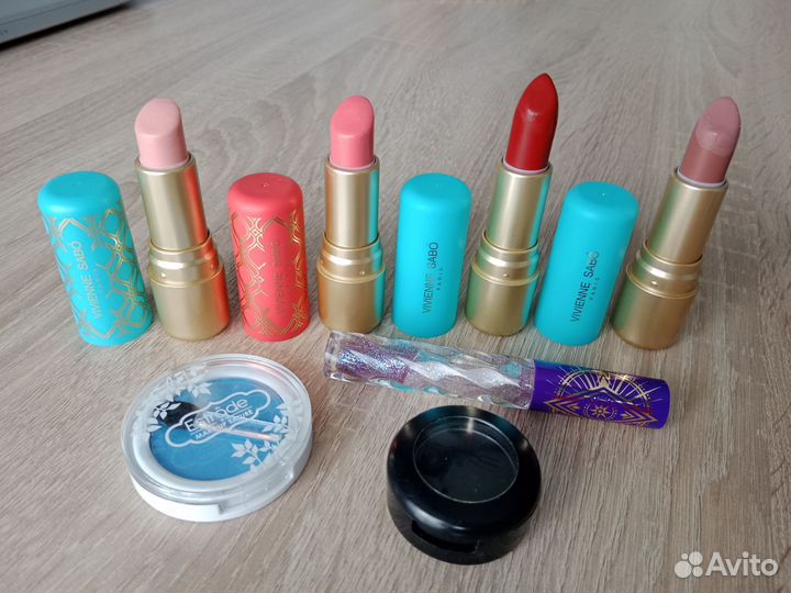 Помады, тени MAC, Vivienne Sabo, Estrade