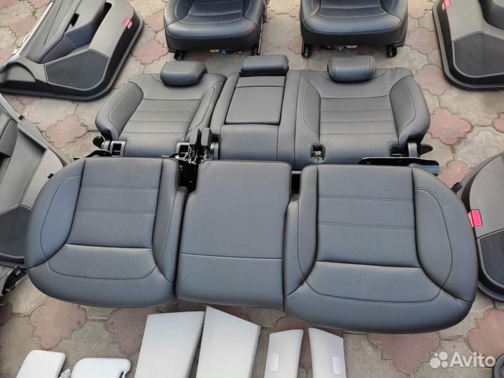 Салон w166 GLE-class 642.826 05.2017