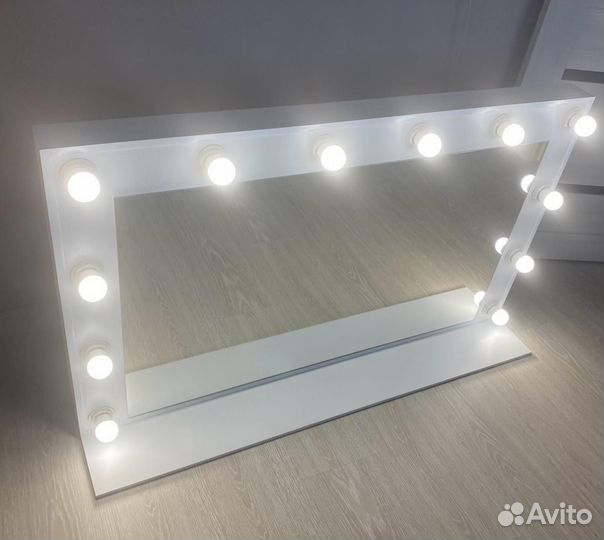 Гримерное зеркало