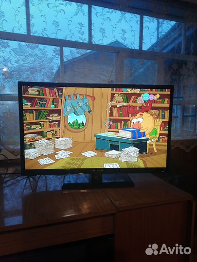 Телевизор ж. к LED dexp