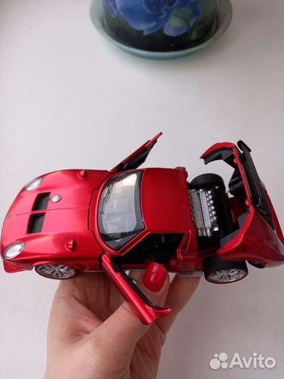 Машина металлическая Lamborghini c201